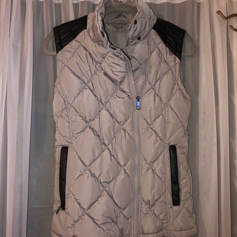 Grey vest from NKY